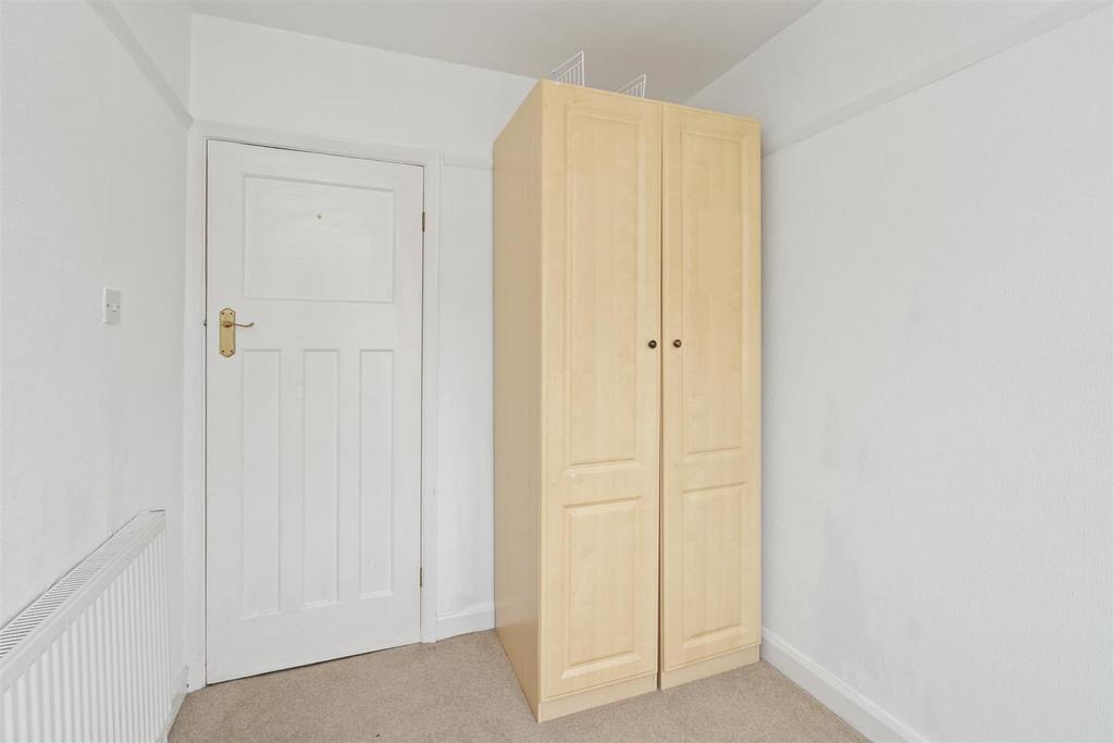 47 Moreton Road-9 Lo.jpg