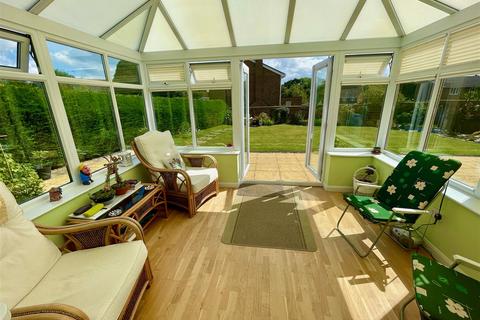 21 Chedworth Gate, Swindon, SN3 1NE