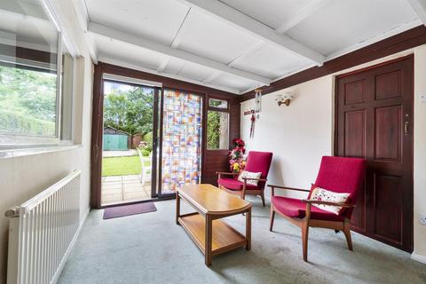 11 Marsh Avenue, Hope, Hope Valley, S33 6RJ