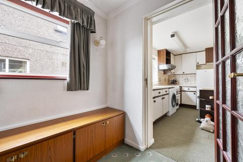 11 Marsh Avenue, Hope, Hope Valley, S33 6RJ