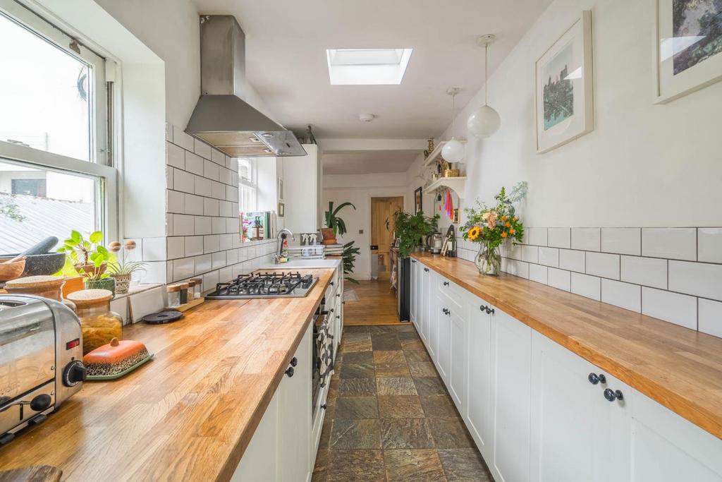 1roseberycourt-10.jpg