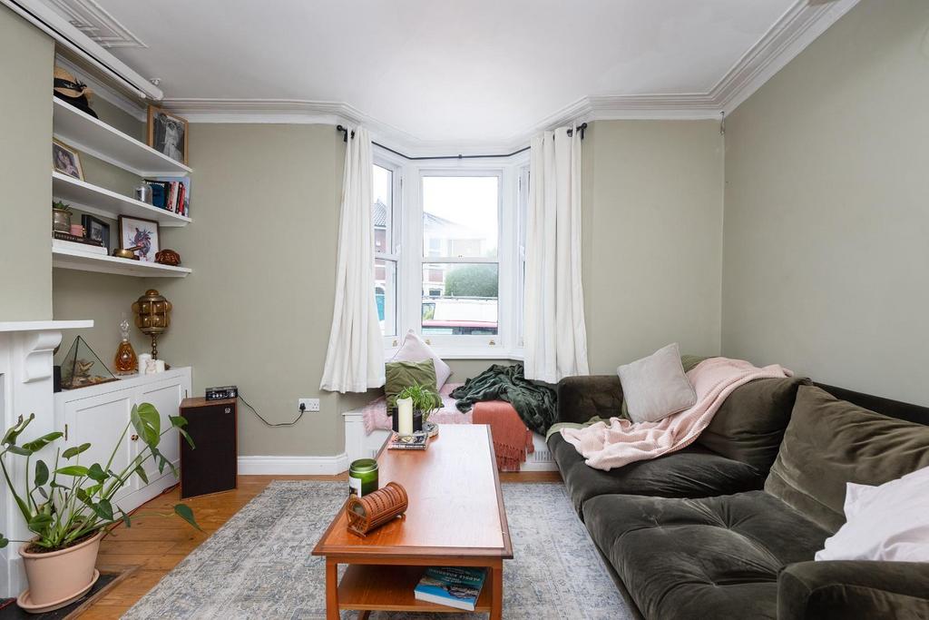 Livingroom1.jpg
