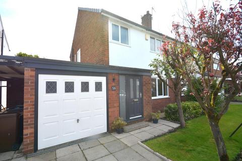 3 bedroom semi-detached house to rent, Moor Way, Hawkshaw BL8