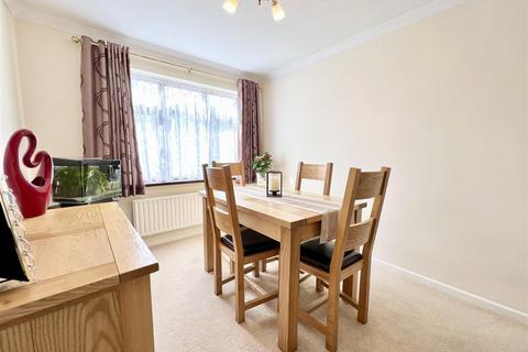 3 bedroom detached house for sale, Lodgefield Road, Halesowen