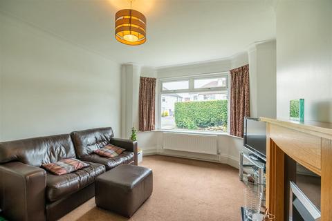 3 bedroom semi-detached house for sale, Buckstone Oval, Leeds