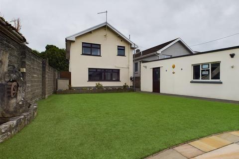 4 bedroom detached house for sale, West End Avenue, Porthcawl CF36