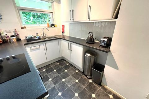 2 bedroom flat for sale, St. Oswalds Road, Bristol