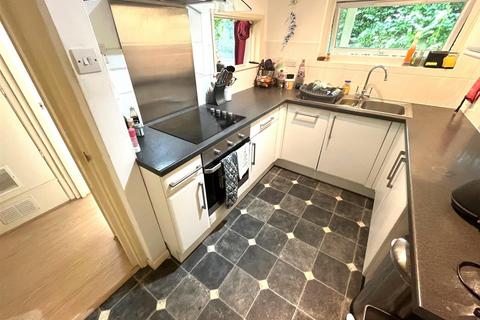 2 bedroom flat for sale, St. Oswalds Road, Bristol