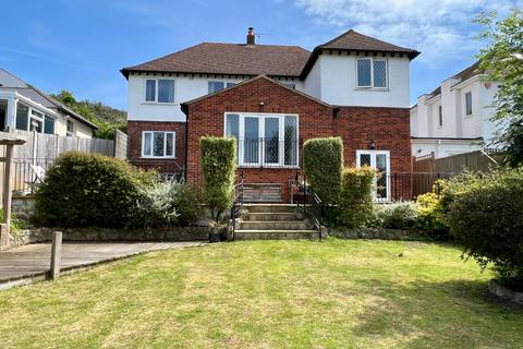 4 bedroom detached house for sale, Blackhouse Hill, Hythe