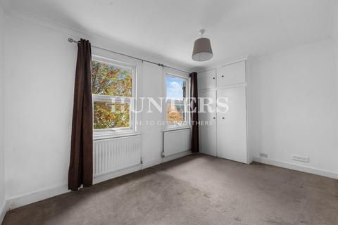 2 bedroom flat for sale, Iverson Road, London, NW6