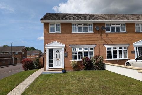 3 bedroom semi-detached house for sale, Dorset Way, Yate, Bristol