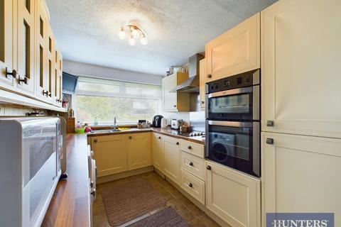 3 bedroom semi-detached bungalow for sale, Leighton Close, Scarborough