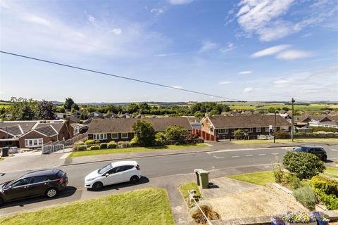 3 bedroom semi-detached house for sale, Bainbridge Road, Bolsover, Chesterfield