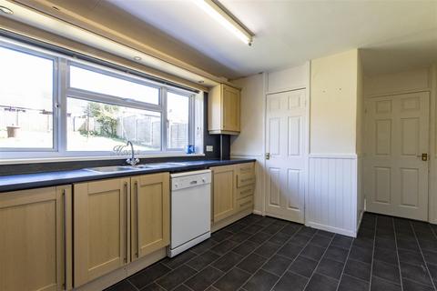 3 bedroom semi-detached house for sale, Bainbridge Road, Bolsover, Chesterfield