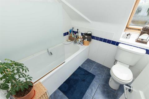 1 bedroom apartment for sale, Crockhurst Hill, Worthing