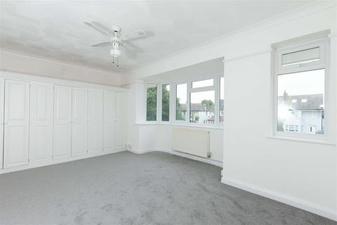91 Ardingly Drive, Goring By Sea, Worthing, BN12 4TW