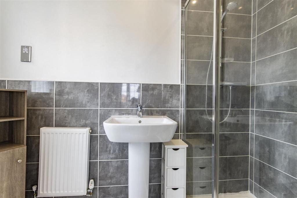 En Suite Shower Room/WC