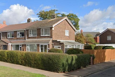 3 bedroom semi-detached house for sale, Chatsworth Road, Stamford PE9