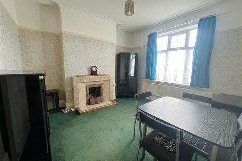 3 bedroom end of terrace house for sale, Glanmor Road, Sketty, Swansea