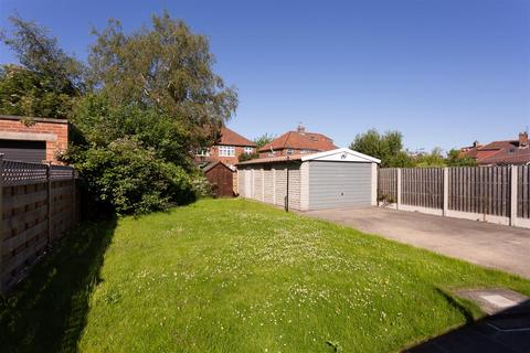 2 bedroom detached bungalow for sale, Hempland Lane, York