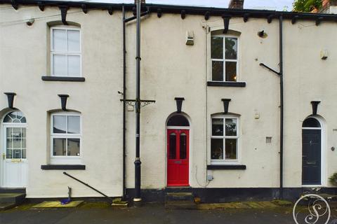 3 bedroom terraced house for sale, Main Street, Scholes, Leeds