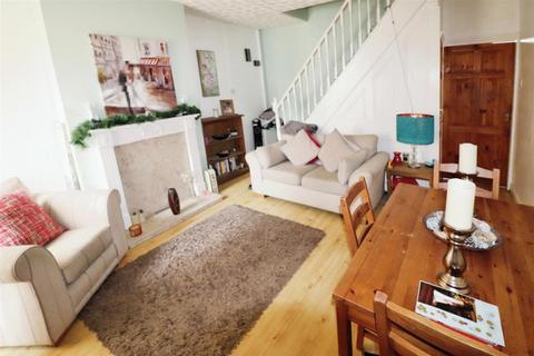 56 Hickman Road, Galley Common, Nuneaton, CV10 9NQ