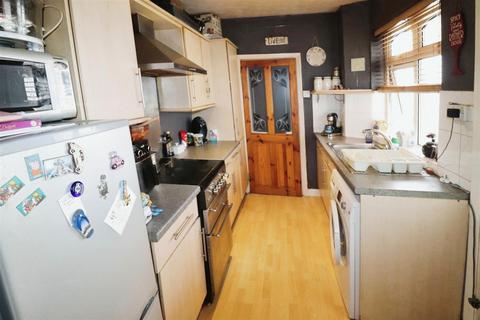 56 Hickman Road, Galley Common, Nuneaton, CV10 9NQ