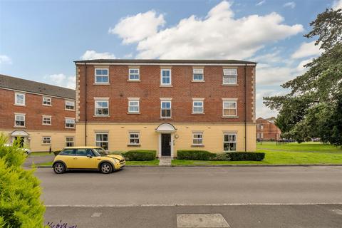 2 bedroom flat for sale, Devizes