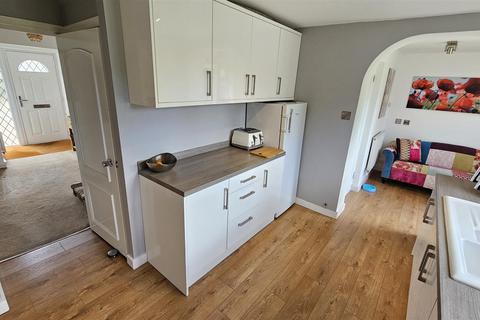 3 Bridle Ways, East Bridgford, Nottingham, NG13 8PT