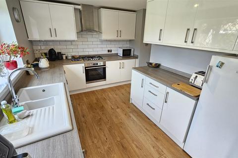 3 Bridle Ways, East Bridgford, Nottingham, NG13 8PT