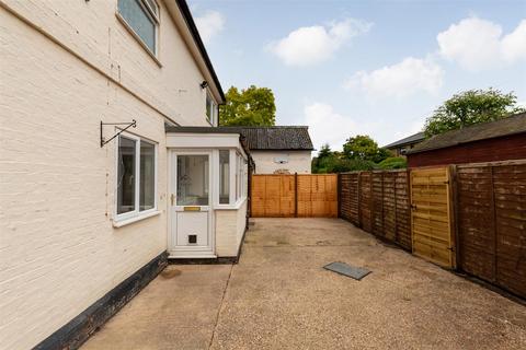 2 bedroom mews for sale, Cambridge Road, Sandy