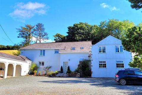 5 bedroom farm house for sale, Grampound Road