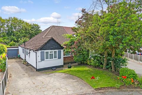 2 bedroom semi-detached bungalow for sale, Crossby Close, Mountnessing, Brentwood