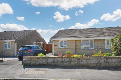 16 Broad Acres, Gillingham, SP8 4SB