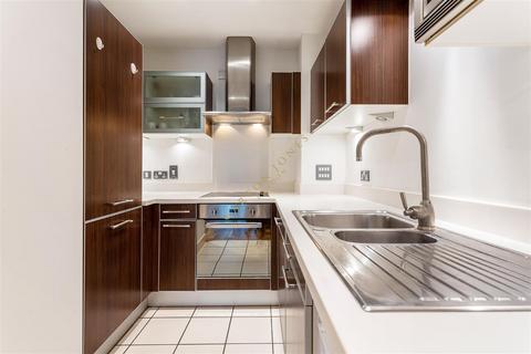 1 bedroom flat for sale, 9 Albert Embankment, Vauxhall, London SE1