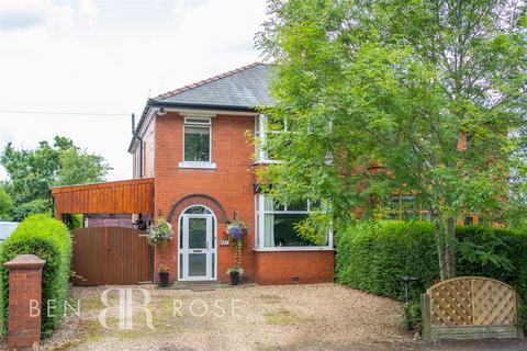 3 bedroom semi-detached house for sale, Dunkirk Lane, Leyland