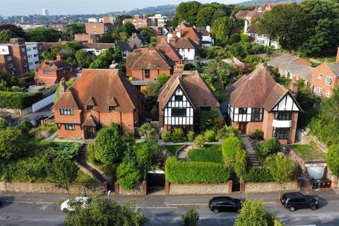 4 bedroom detached house for sale, Carew Road, Eastbourne