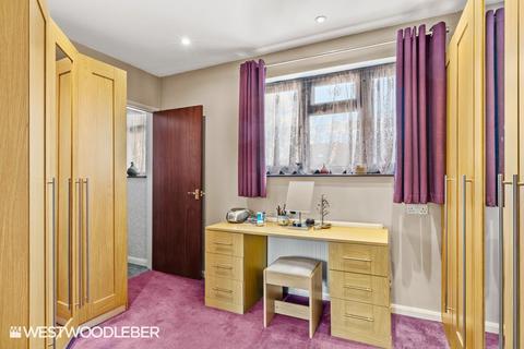 124 Stanstead Road, Hoddesdon, EN11 0RN