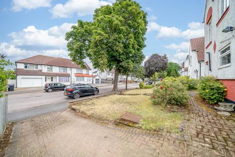 4 bedroom semi-detached house for sale, Avondale Road, Bromley, BR1