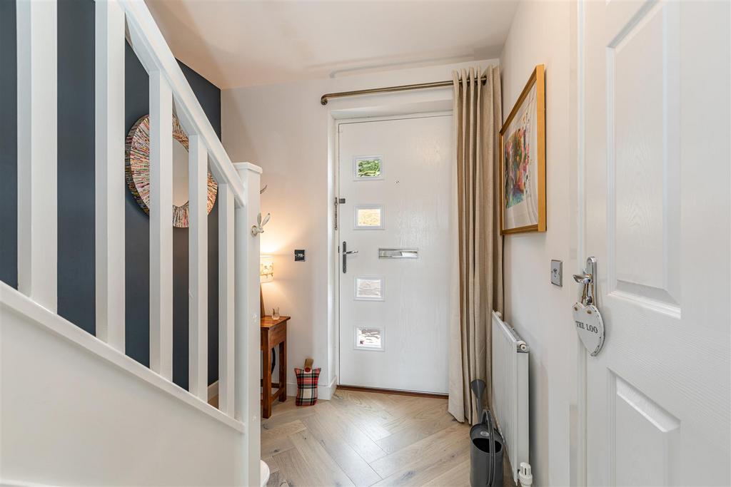 18 John Collins Crescent 08.jpg