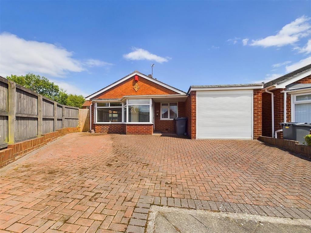 Kimberley Avenue, North Shields 2 bed detached bungalow for sale £225,000