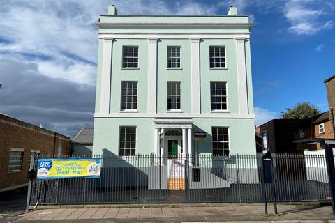 1 bedroom apartment to rent, London Road,  St. Nicholas House, Gloucester, GL1 3HF