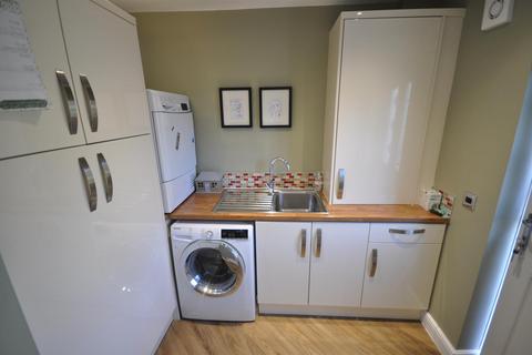 10 Canal View, Thorne, Doncaster, DN8 5GE