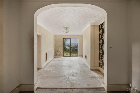 80 Lewis Road, Neath, SA11 1DQ
