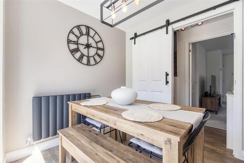 20 Wakelin Way, Lichfield, WS13 6UG