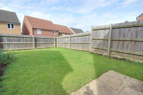 4 bedroom semi-detached house for sale, Cherry Avenue, Hessle