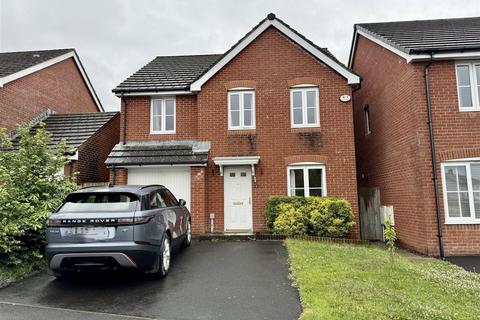 4 bedroom detached house for sale, Dol Y Dderwen, Ammanford