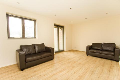 2 bedroom apartment to rent, Fieldfare Ct, 16 Falcon Way, Colindale, London, NW9