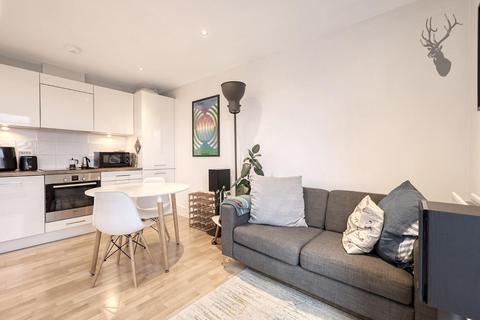 1 bedroom flat for sale, Osier Street, Stepney Green