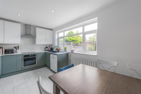 3 bedroom house for sale, Vibart Gardens, Brixton Hill SW2